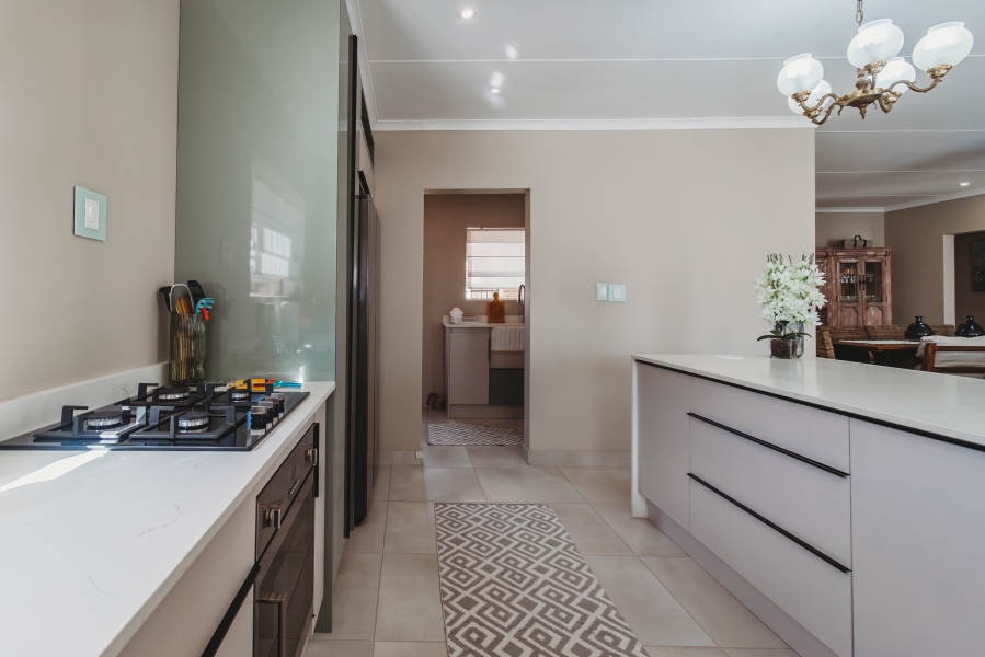 3 Bedroom Property for Sale in Heather Park Western Cape